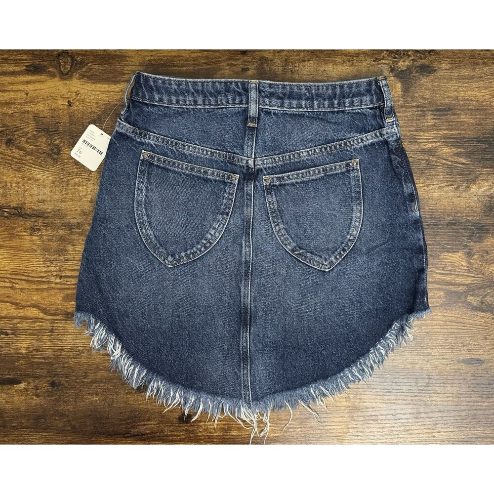 Free People Bailey Denim raw hem Mini Skirt- Size 26 NWT - Picture 7 of 15